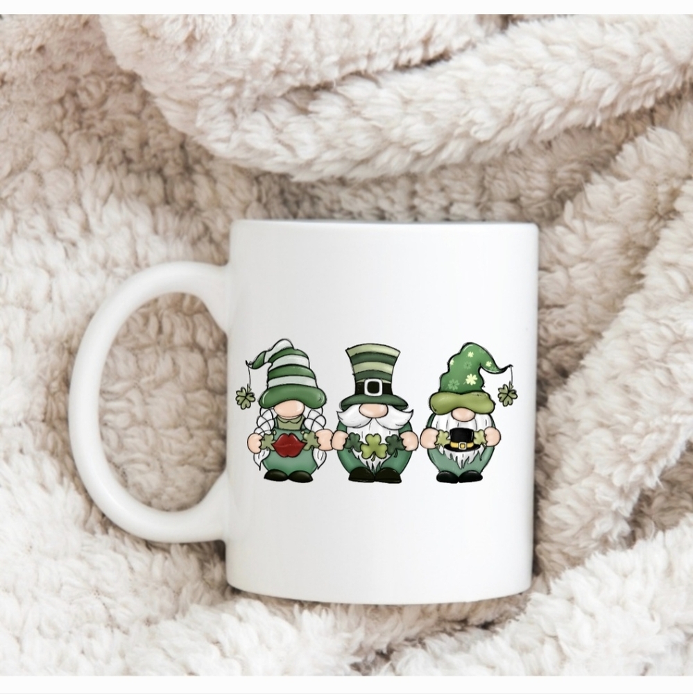 An 11 ounce gnome mug.